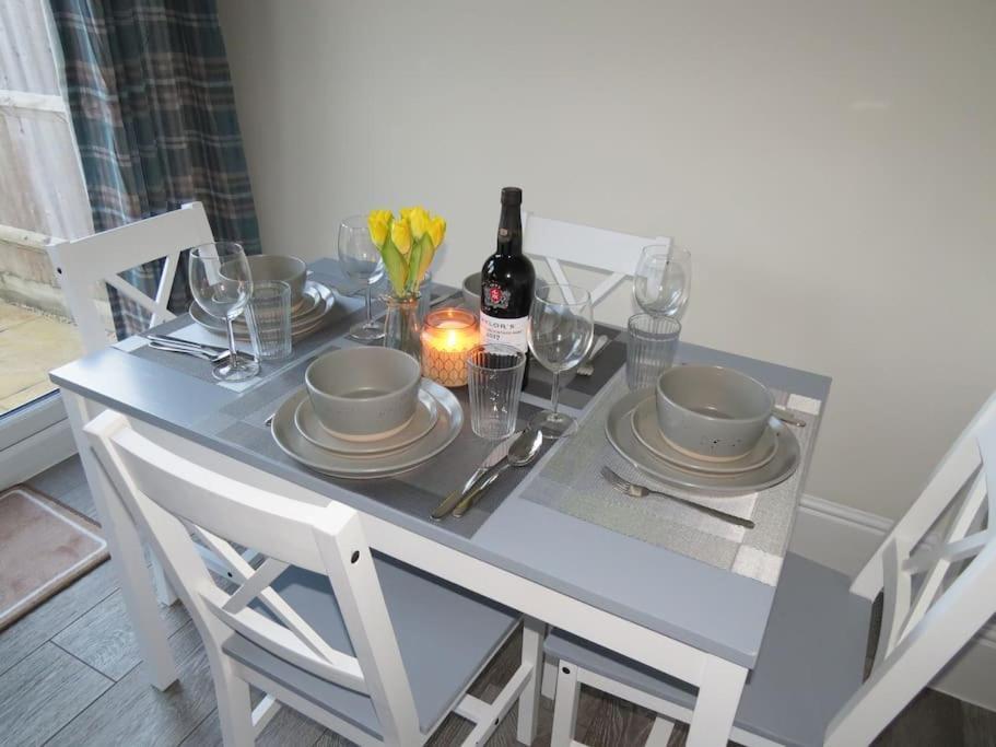 Impeccable With Parking Holiday home Bristol